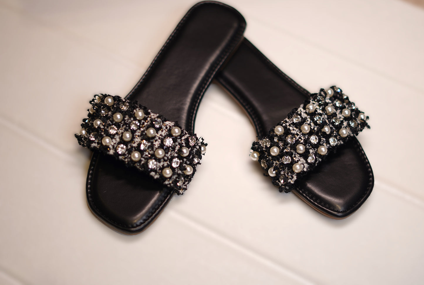 LUCIA BLACK PEARL FLATS