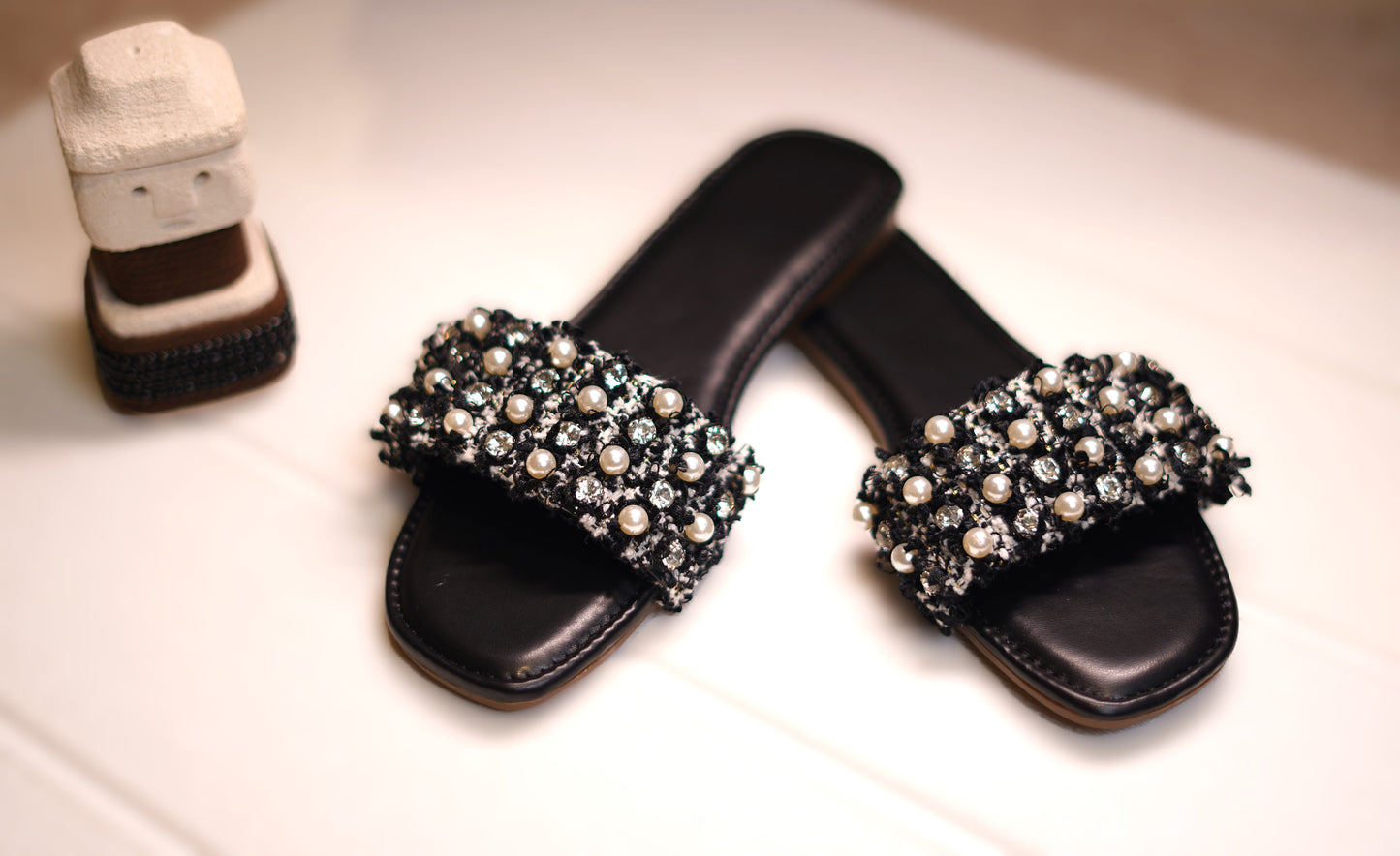 LUCIA BLACK PEARL FLATS