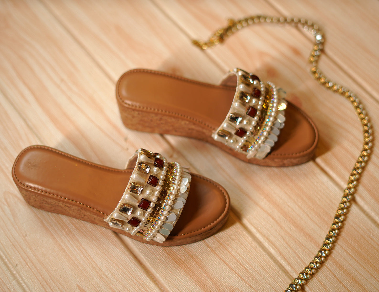 GEMWEDGE PEARL  HEELS