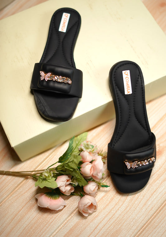 CUSHI- BLACK FLATS